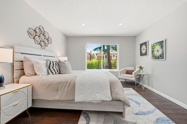 1458 Hudson Street 116, Redwood City, CA 94061