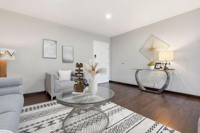 1458 Hudson Street 116, Redwood City, CA 94061