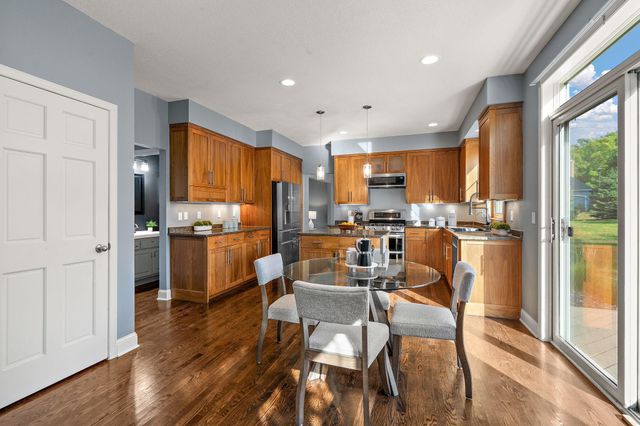 14773 Langdon Place, Eden Prairie, MN 55347