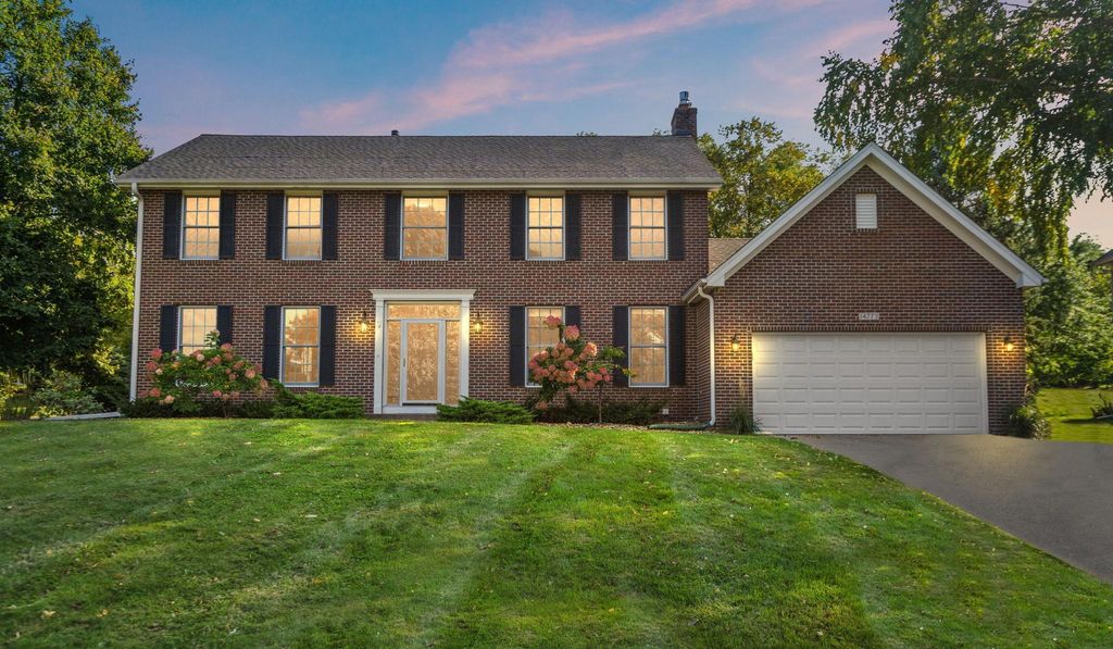 14773 Langdon Place, Eden Prairie, MN 55347