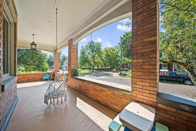 215 W 2nd Street, Chillicothe, OH 45601