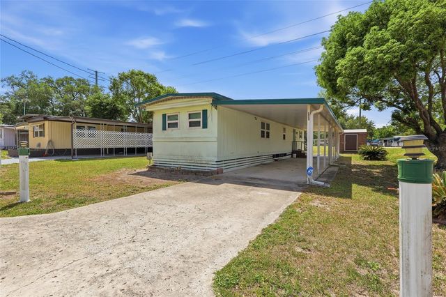 37622 MARCH LANE, Zephyrhills, FL 33541