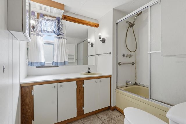 37622 MARCH LANE, Zephyrhills, FL 33541