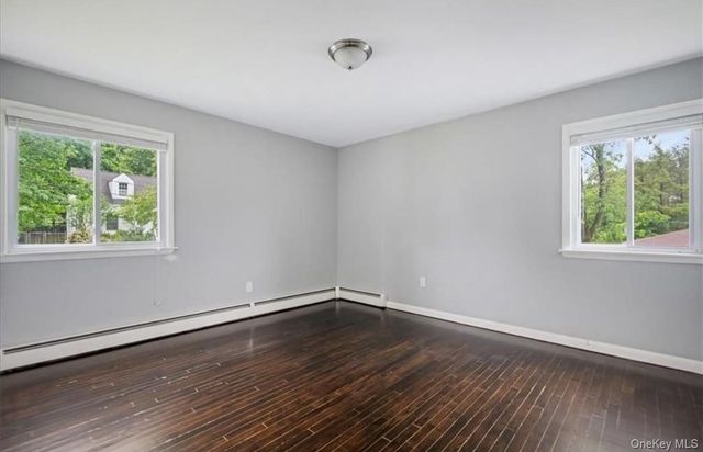 31 Kipling Street, Hartsdale, NY 10530