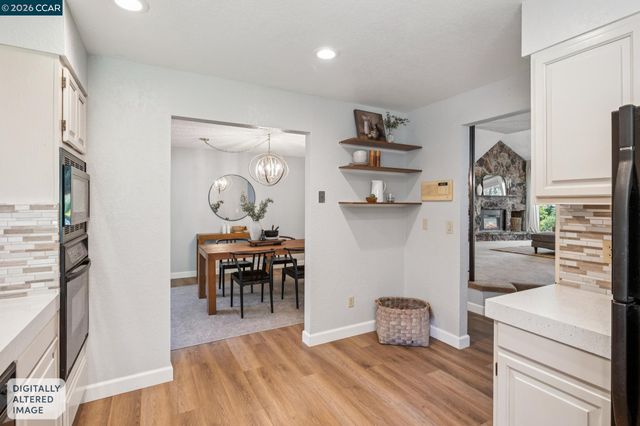 1 Heritage Oaks Rd, Pleasant Hill, CA 94523