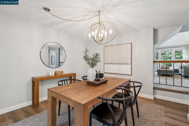 1 Heritage Oaks Rd, Pleasant Hill, CA 94523