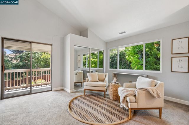 1 Heritage Oaks Rd, Pleasant Hill, CA 94523