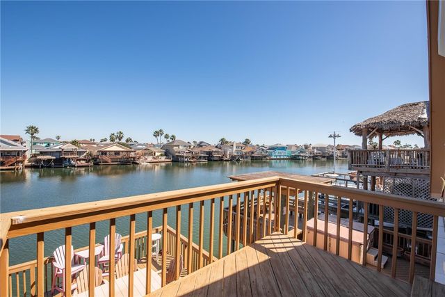 15274 CARTAGENA Ct, Corpus Christi, TX 78418