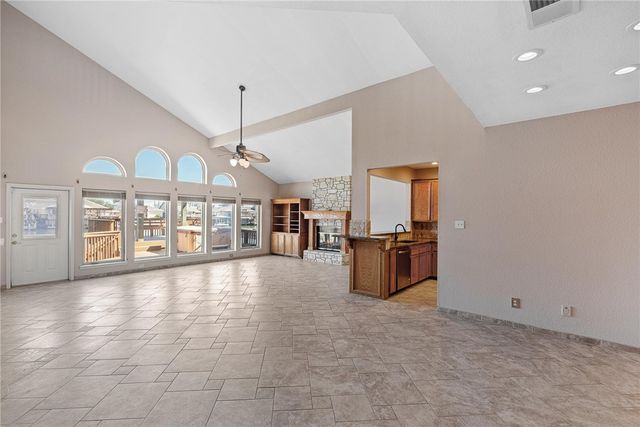 15274 CARTAGENA Ct, Corpus Christi, TX 78418