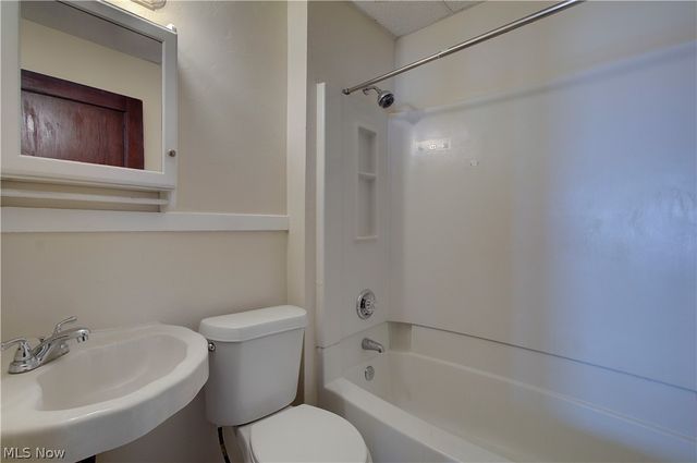 3316 W 97th Street, Cleveland, OH 44102