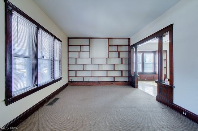 3316 W 97th Street, Cleveland, OH 44102