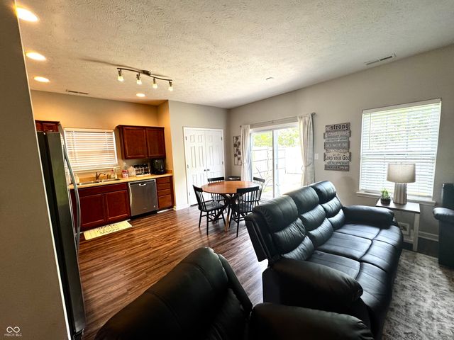 914 Baden Manor Drive, Indianapolis, IN 46217