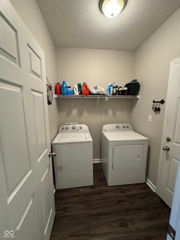 914 Baden Manor Drive, Indianapolis, IN 46217