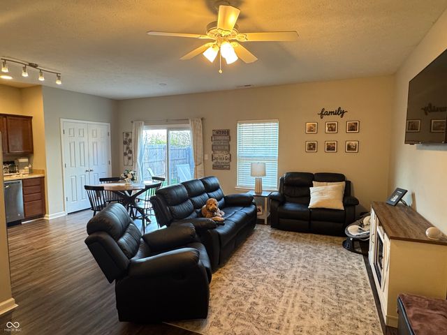 914 Baden Manor Drive, Indianapolis, IN 46217