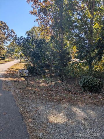 137 Hideaway Lane, Mooresville, NC 28117