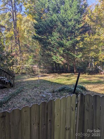 137 Hideaway Lane, Mooresville, NC 28117