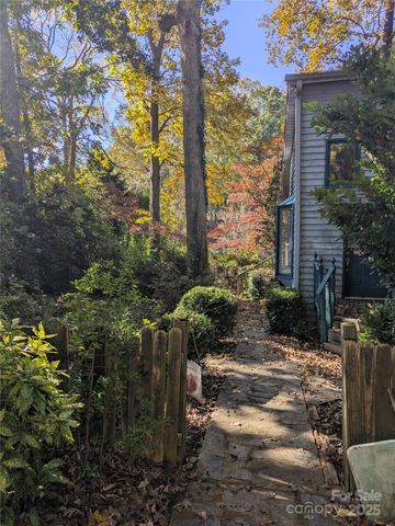 137 Hideaway Lane, Mooresville, NC 28117