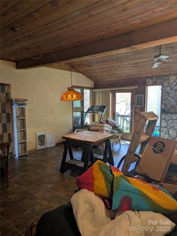 137 Hideaway Lane, Mooresville, NC 28117