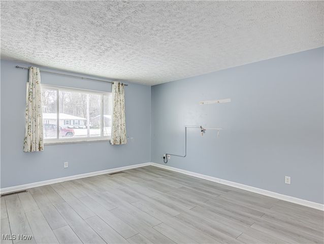 3795 N Sunnyfield Drive, Copley, OH 44321