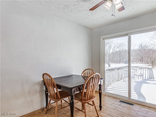 3795 N Sunnyfield Drive, Copley, OH 44321