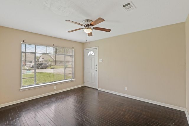 9315 Laura Koppe Road, Houston, TX 77078