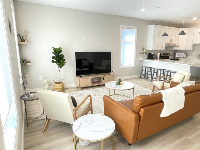 53 Harvard St 2, Boston, MA 02124