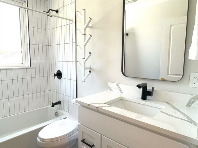 53 Harvard St 2, Boston, MA 02124