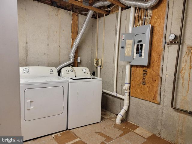 4233 JAMBEAU PL, White Plains, MD 20695