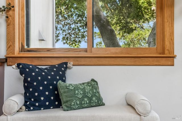 2125 Trinity Rd, Glen Ellen, CA 95442