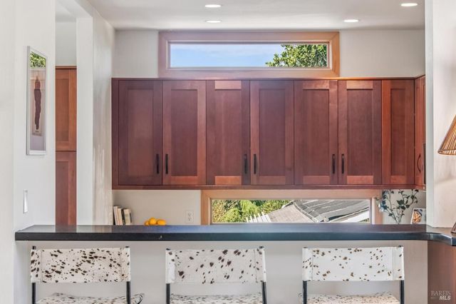 2125 Trinity Rd, Glen Ellen, CA 95442