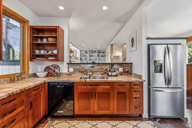 2125 Trinity Rd, Glen Ellen, CA 95442