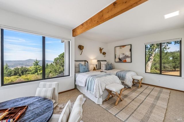 2125 Trinity Rd, Glen Ellen, CA 95442