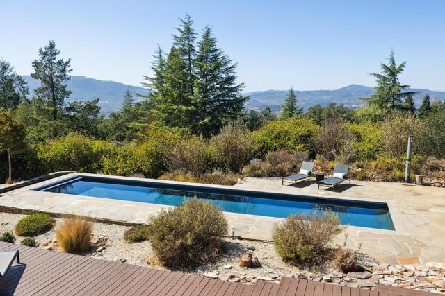 2125 Trinity Rd, Glen Ellen, CA 95442
