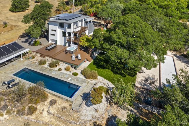 2125 Trinity Rd, Glen Ellen, CA 95442