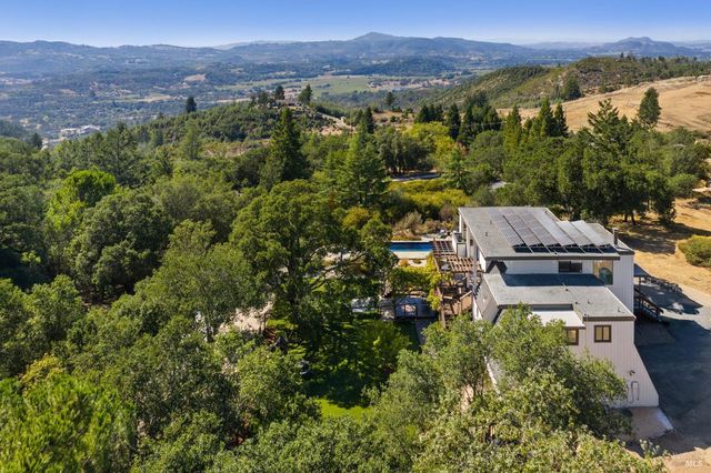 2125 Trinity Rd, Glen Ellen, CA 95442