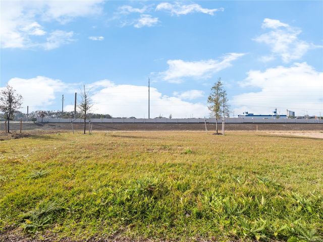 329 MARION LOOP, Haines City, FL 33844