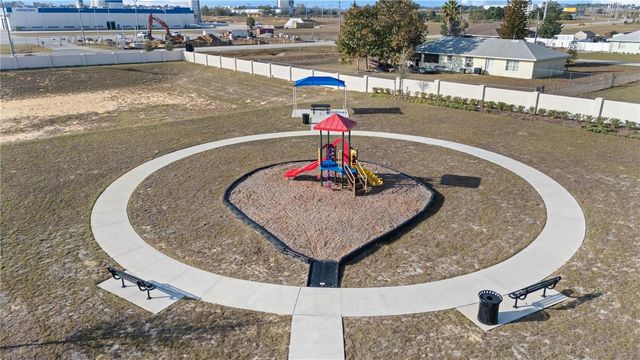 329 MARION LOOP, Haines City, FL 33844