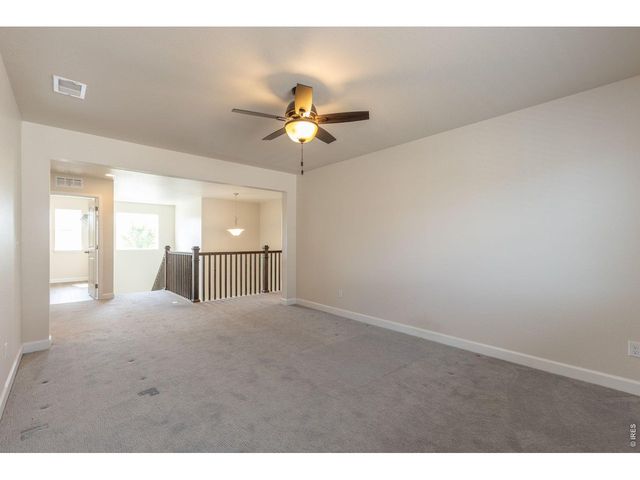 286 Western Sky Cir, Longmont, CO 80501