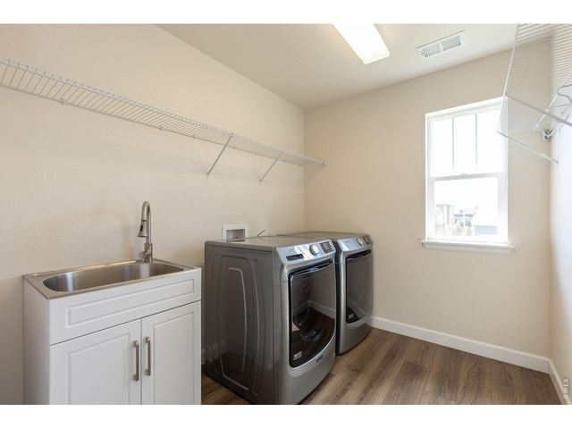 286 Western Sky Cir, Longmont, CO 80501