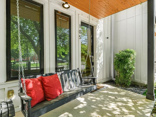 1226 S Presa St Unit 105, San Antonio, TX 78210