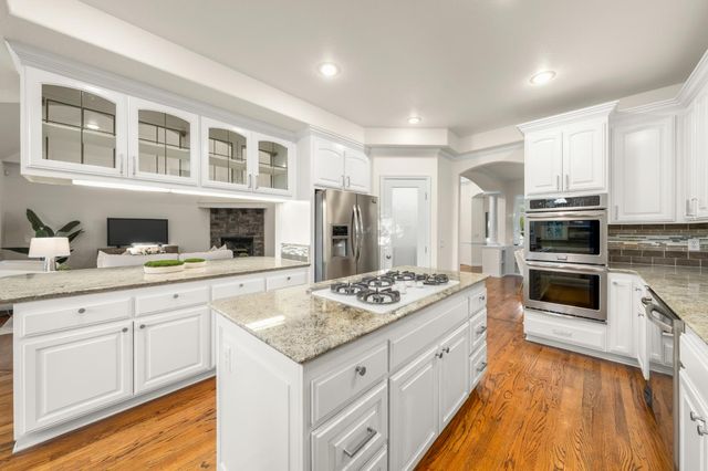 2393 Highland Hills Dr, El Dorado Hills, CA 95762