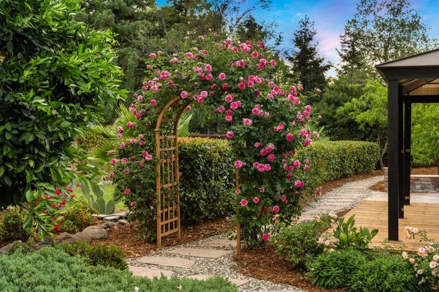 2393 Highland Hills Dr, El Dorado Hills, CA 95762