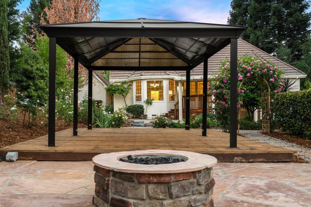 2393 Highland Hills Dr, El Dorado Hills, CA 95762