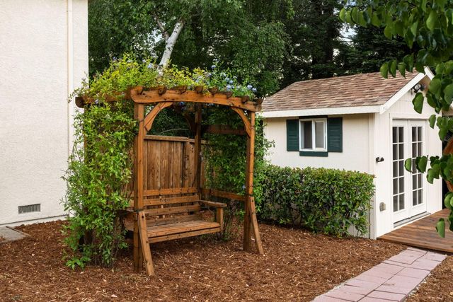 2393 Highland Hills Dr, El Dorado Hills, CA 95762