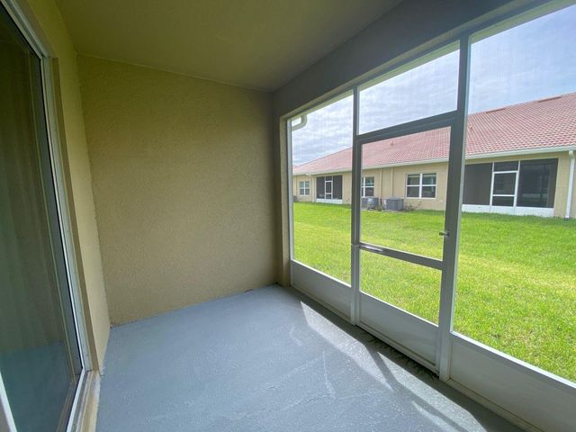 1185 TRAPPERS TRAIL LOOP, Davenport, FL 33896