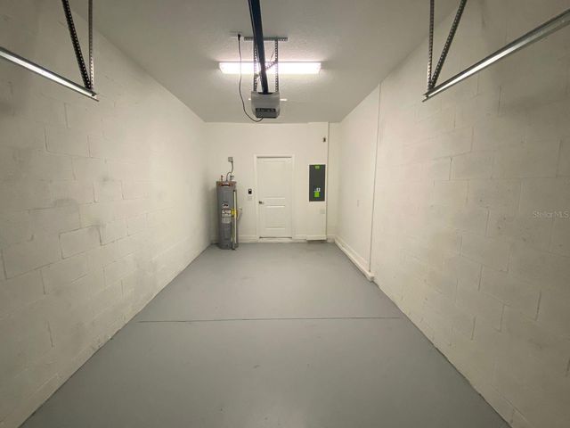 1185 TRAPPERS TRAIL LOOP, Davenport, FL 33896