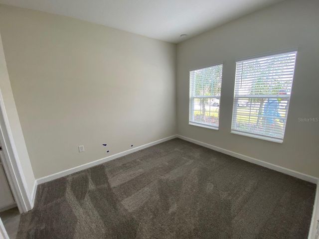 1185 TRAPPERS TRAIL LOOP, Davenport, FL 33896