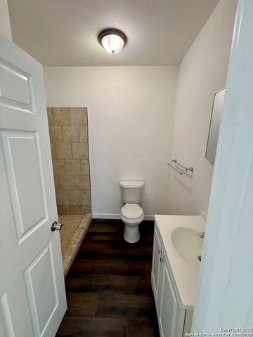 1130 W Winnipeg, San Antonio, TX 78225