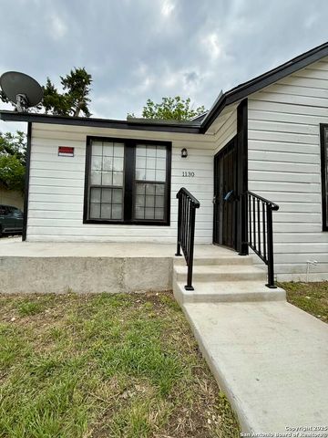 1130 W Winnipeg, San Antonio, TX 78225
