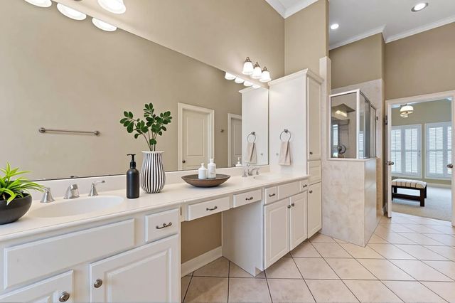 906 Reinicke Street, Houston, TX 77007